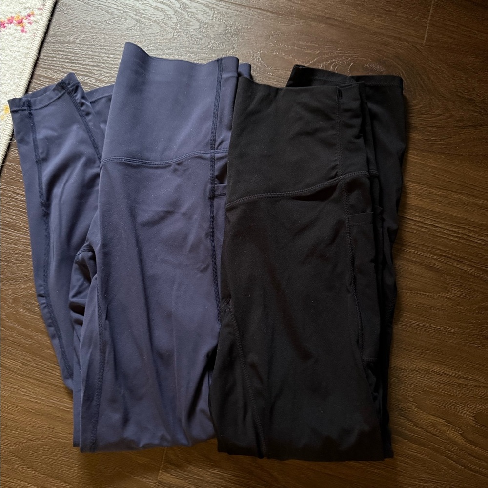 Halara so cinched high waist tummy control Black Navy Leggings with pockets med
